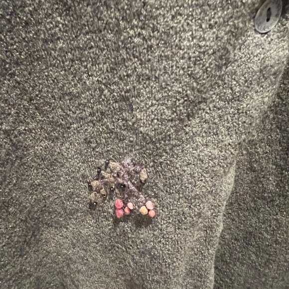 Koret Gorgeous Embroidered wool Cardigan - Picture 5 of 8